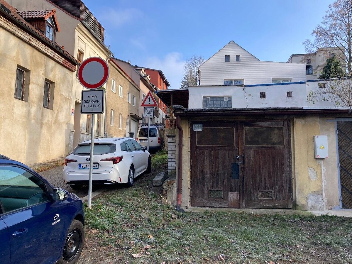 Garáže, Ústí nad Labem, 400 01