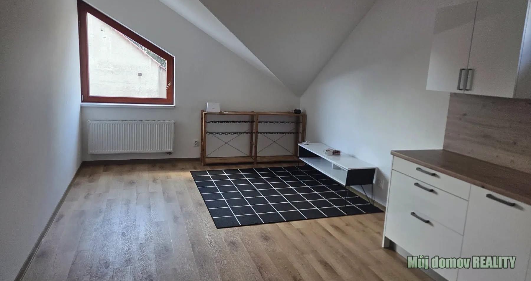 2+kk, Matějovského, Praha, 50 m² - 1