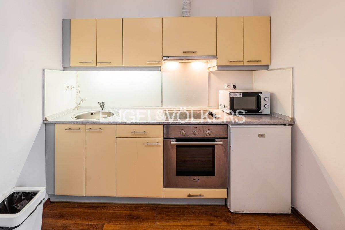 2+kk, Křižíkova 213, Praha Karlín, 51 m² - 2
