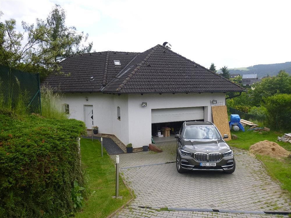 Rodinné domy, Dlouhý Most, 738 m² - 1