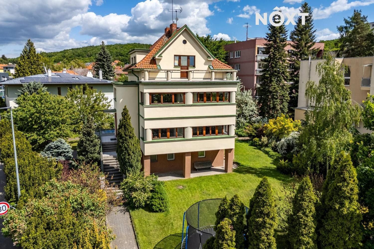 Rodinné domy, Revoluce, Praha Modřany, 300 m² - 2