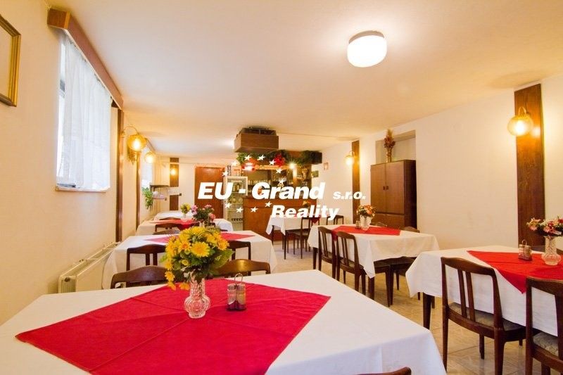 Prodej rodinný dům - Harrachov, 580 m²