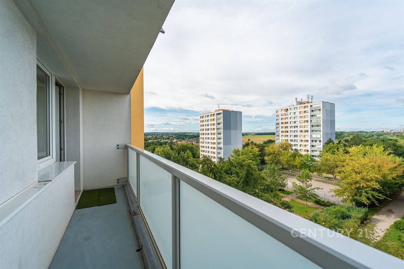 2+kk, Kurčatovova 323, Praha Petrovice, 43 m² - 2