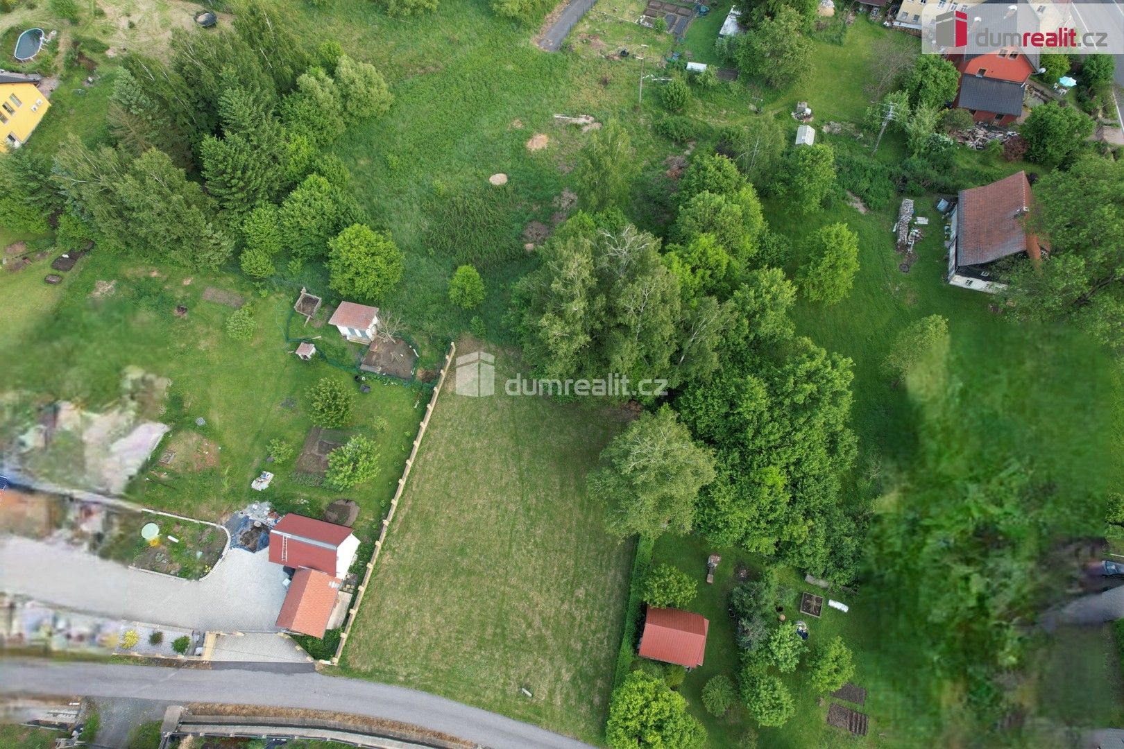 Pozemek pro bydlení, 1 043 m²