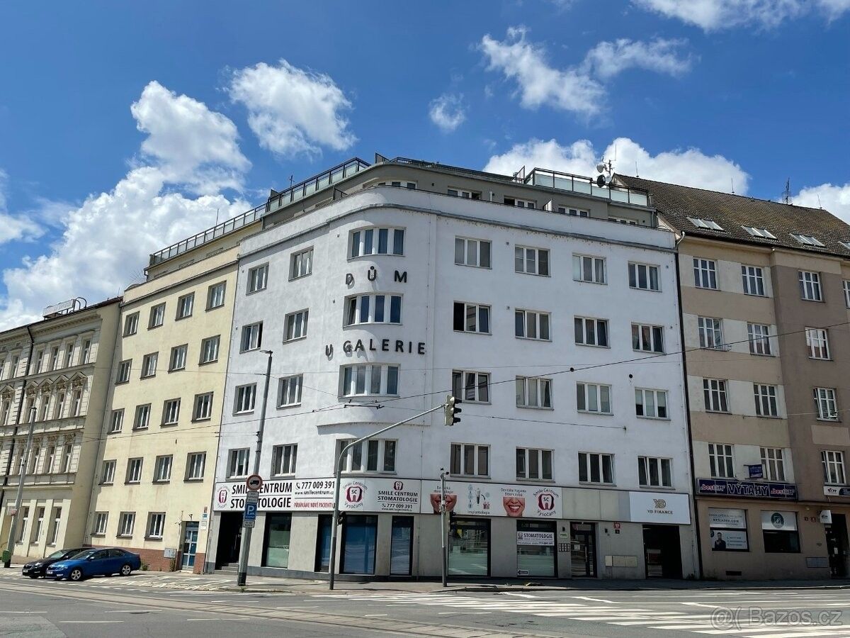 Sklady, Praha, 190 00, 14 m²