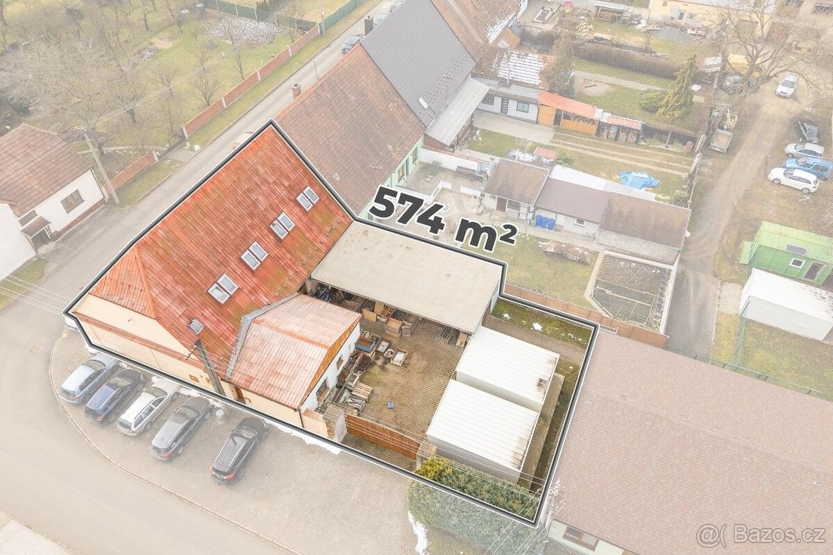 Sklady, Vlčnov, 687 61