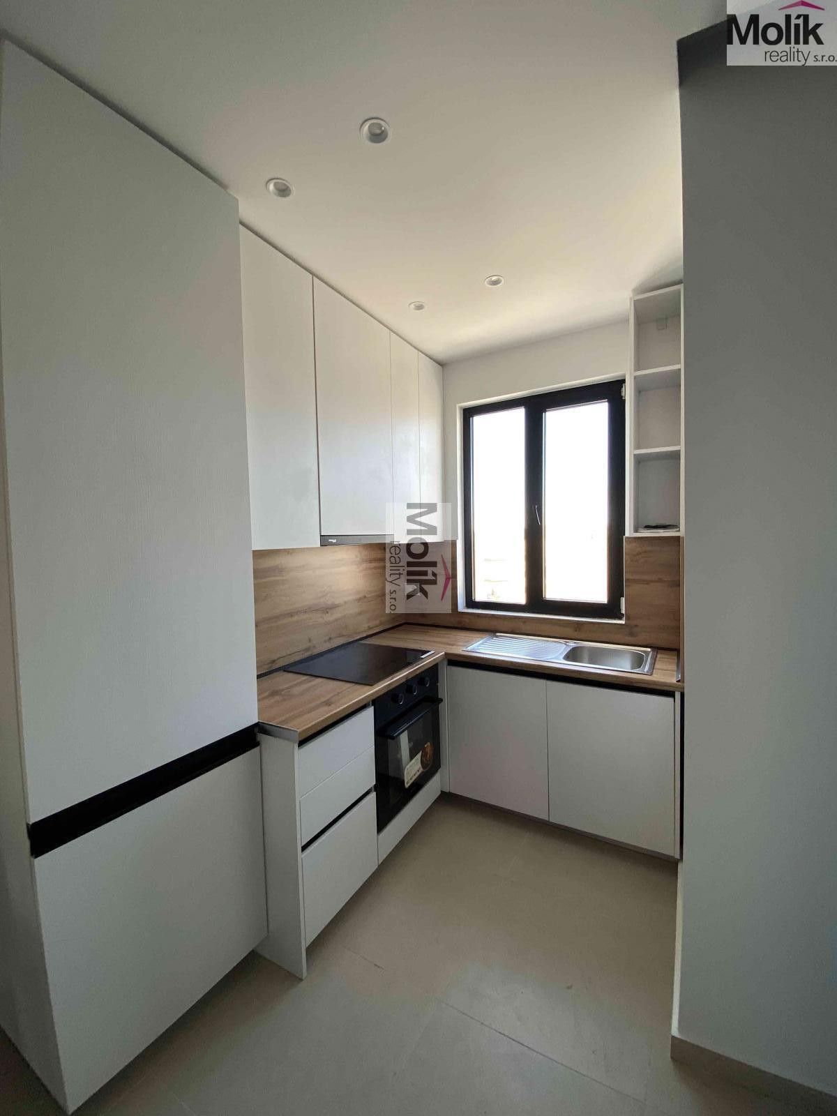 Prodej byt 2+kk - Golem, 65 m² - 5