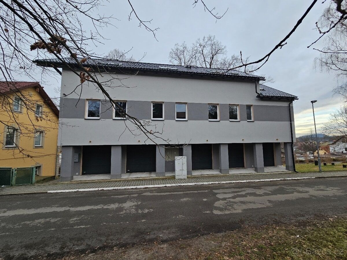 Pronájem garáž - Doksy, 472 01