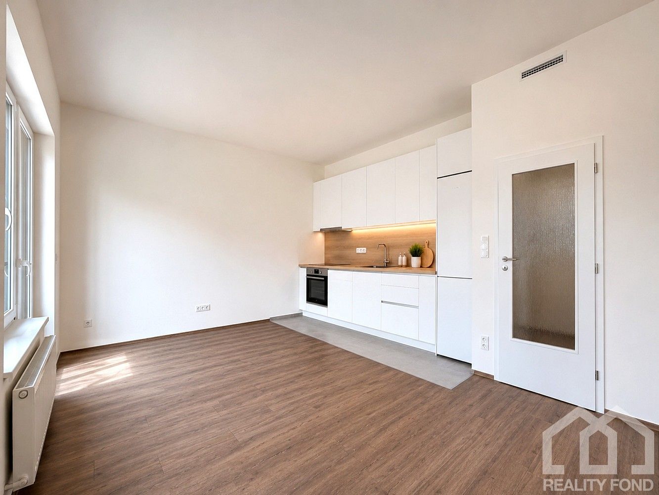 Prodej byt 1+kk - Praha - Hostivař, okres Praha 15, Hlavní město Praha, 32 m² - 5