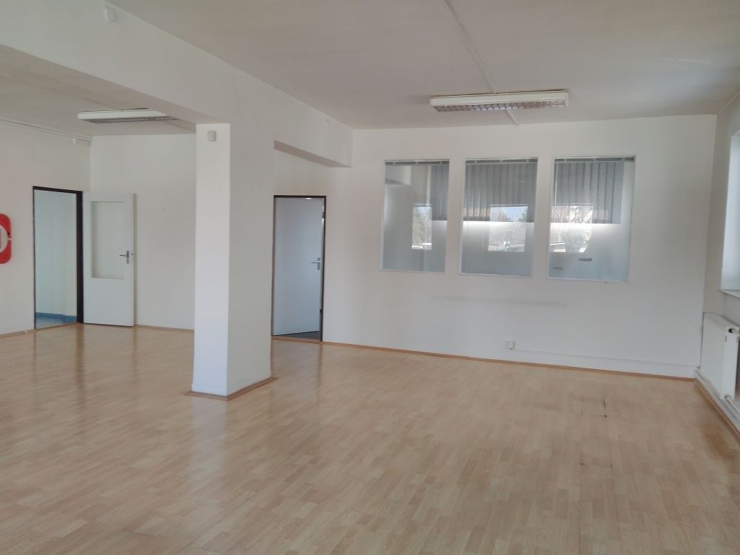 Obchodní prostor, Brno – další