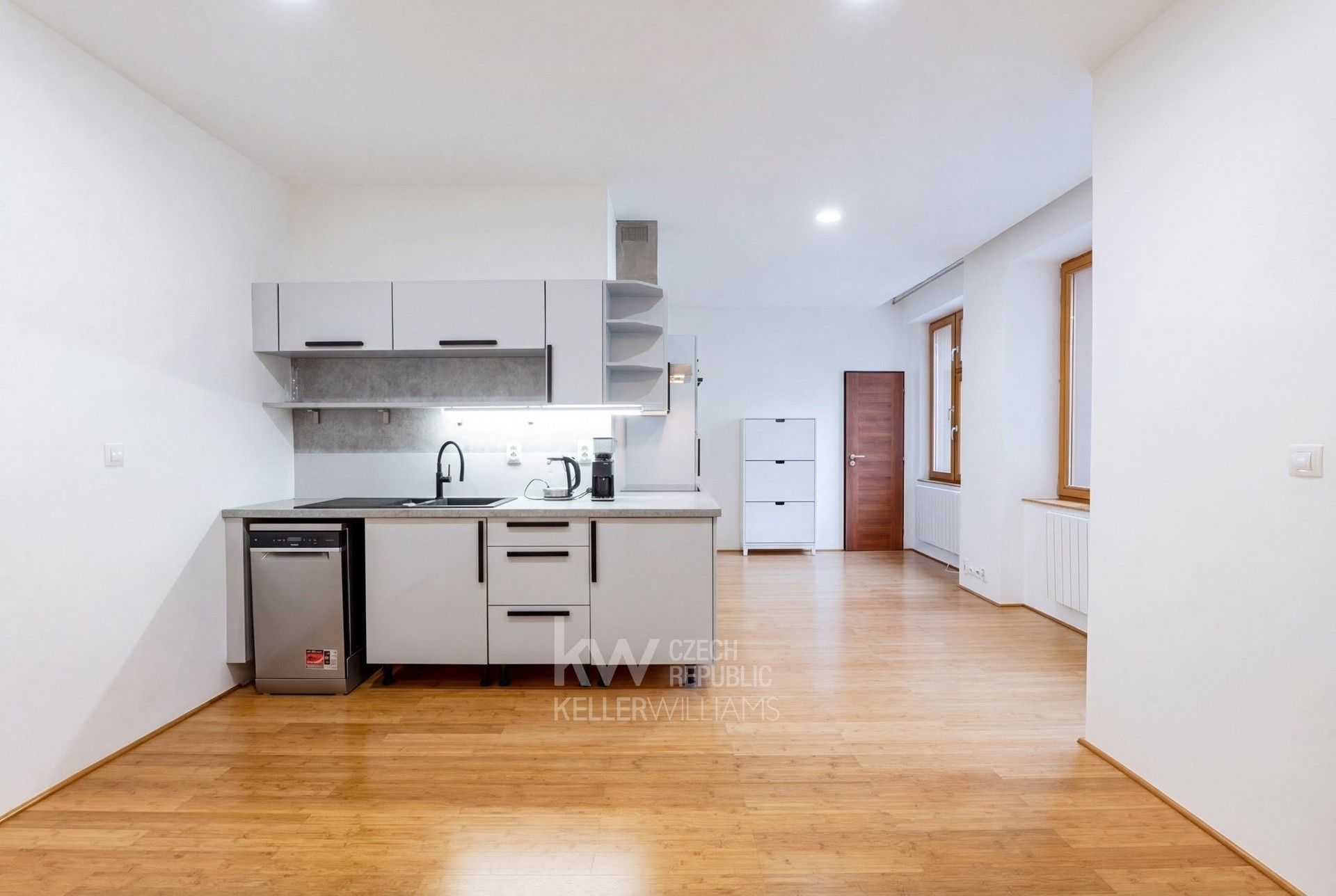 2+kk, Žerotínova, Praha, 52 m²