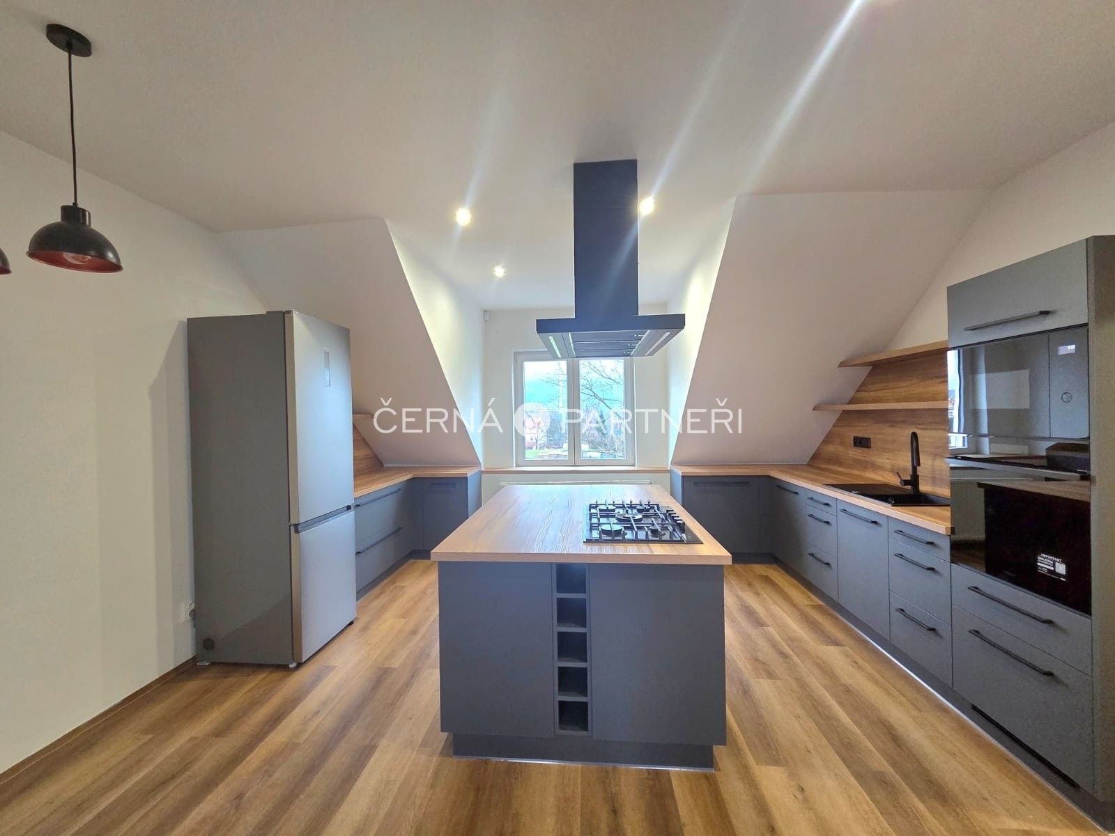 2+1, Valentinská, Novosedlice, 94 m²