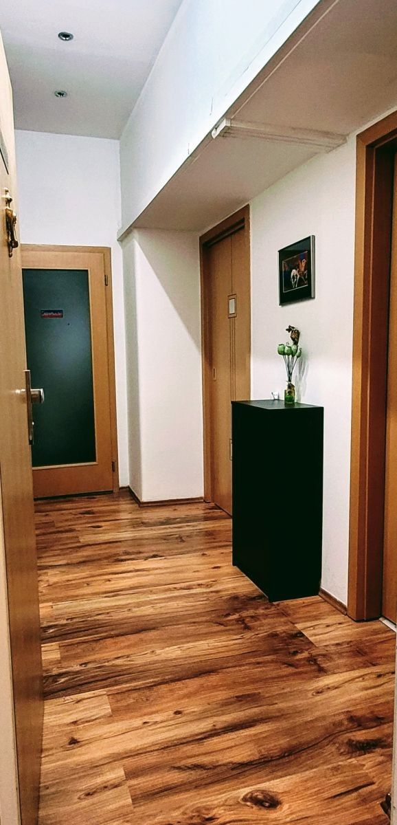 2+kk, Argentinská, Praha - Holešovice, 54 m² - 2