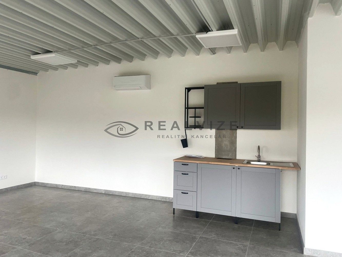 Kanceláře, Kamenný Újezd, okres České Budějovice, Jihočeský kraj, 62 m² - 2