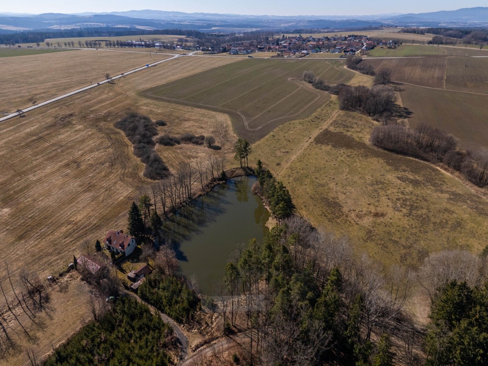 Pozemek · 15 673 m² · Strážkovice - 3