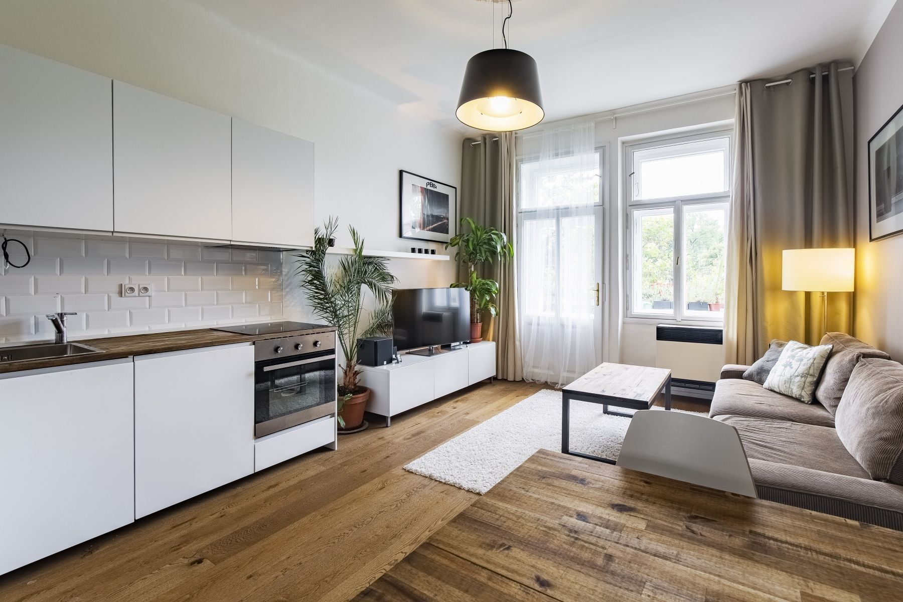 Byty, namesti generala Kutlvasra, Praha - Nusle, 53 m² - 2