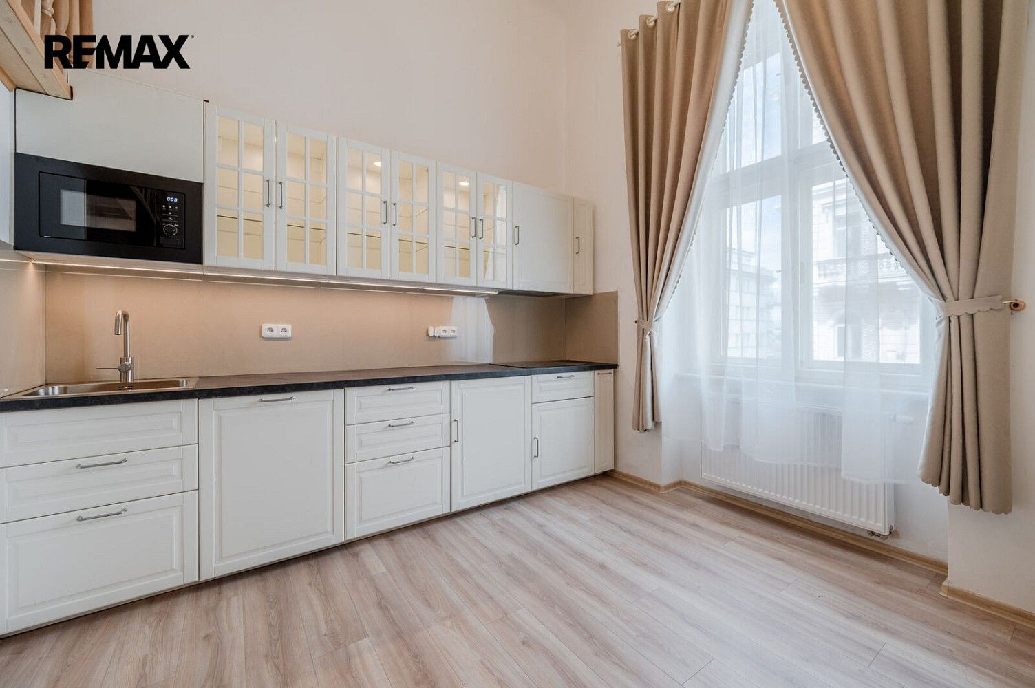 3+kk, Legerova, Praha 2 - Vinohrady, 70 m² - 1