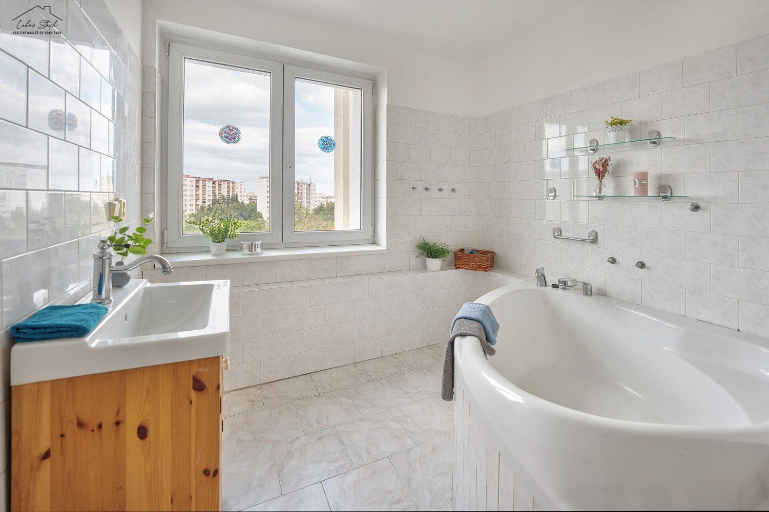 Byt 3+1 · 72 m² · Hlavní, Praha 4 - Záběhlice - 3