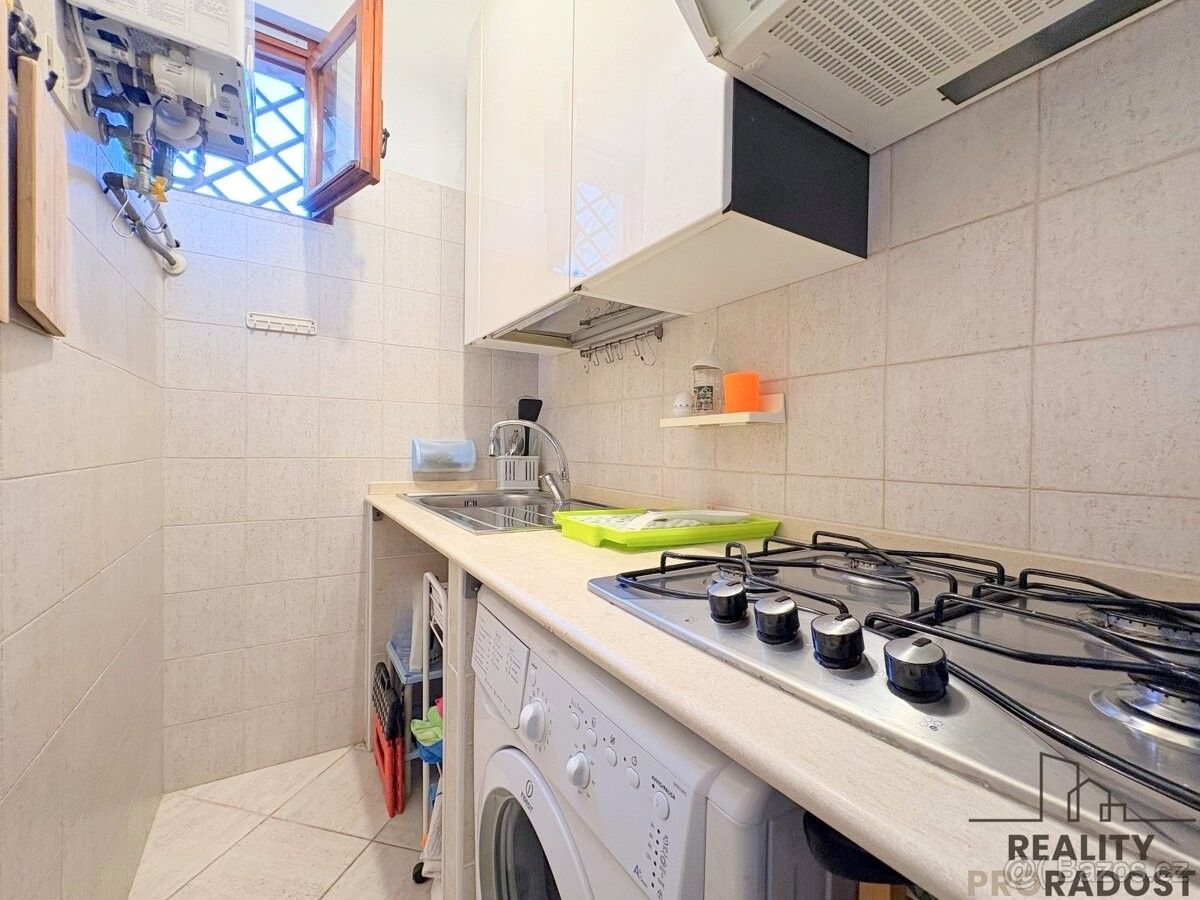 Prodej byt - 987 66, Zahraničí