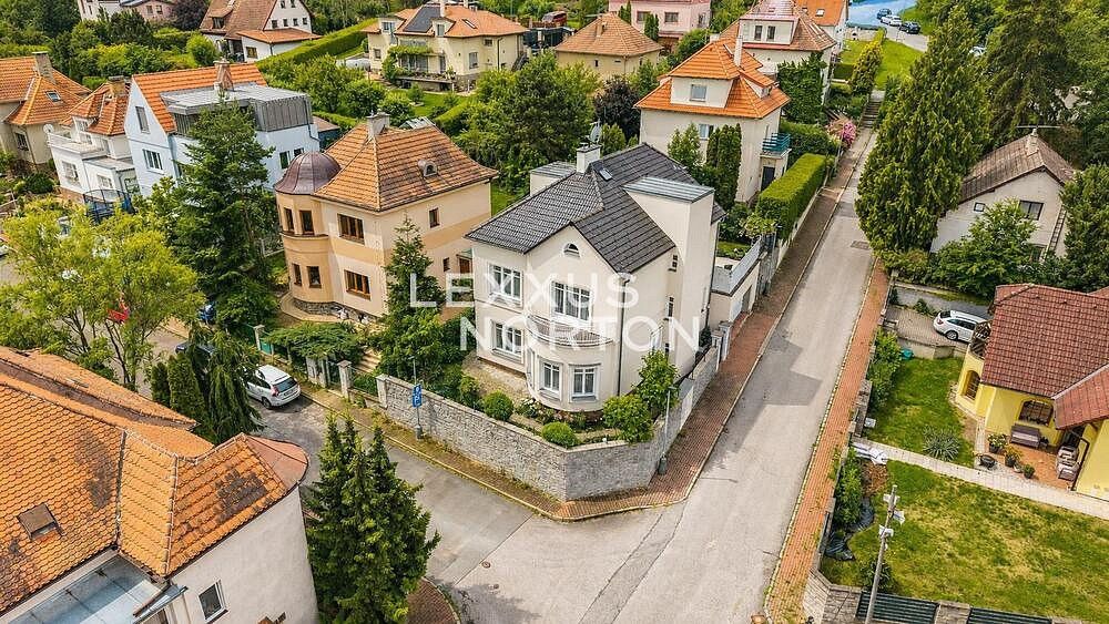 Rodinné domy, Praha - Velká Chuchle, okres Praha 16, Hlavní město Praha, 289 m² - 1