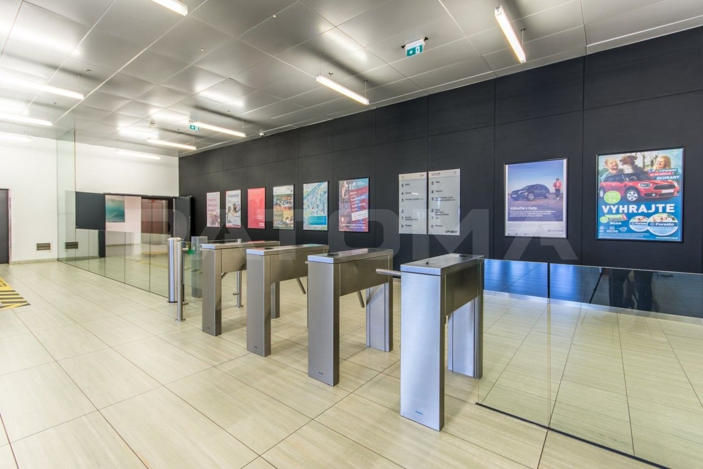 Pronájem kancelář - Siemensova, Praha, 2 531 m²