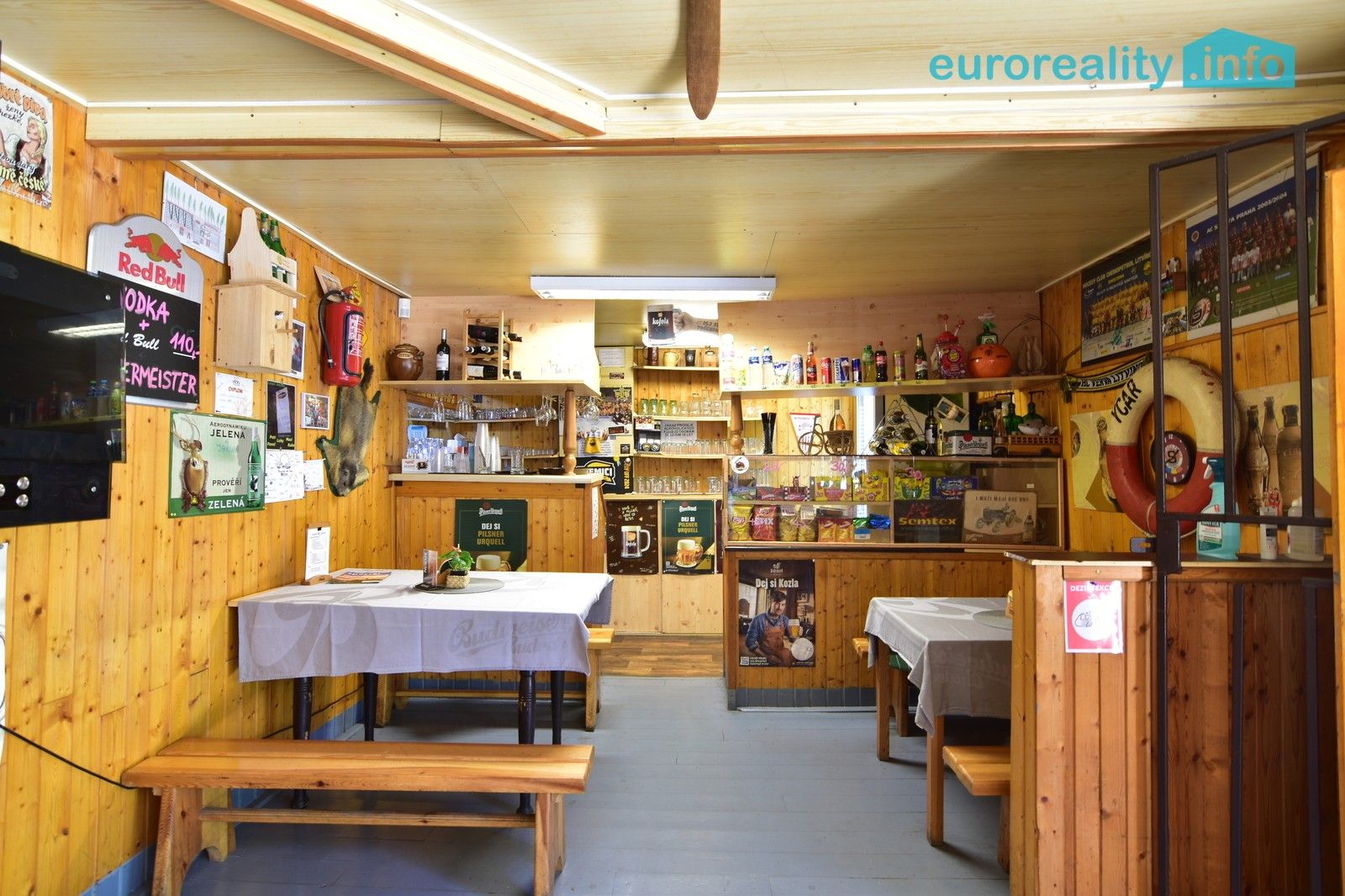 Restaurace · 196 m² · Doksy - 3