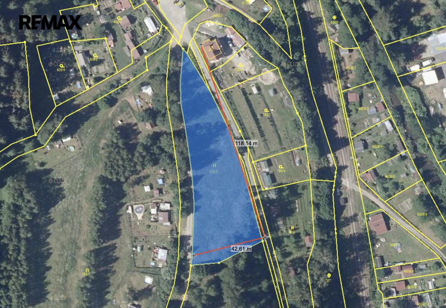 Pozemek pro bydlení, 3 136 m²