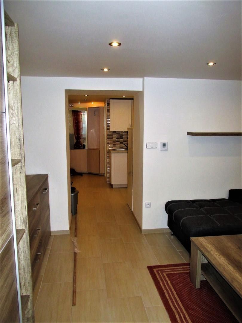 Byt 1+1 · 33 m² · Ječná, Hradec Králové Slezské Předměstí - 3