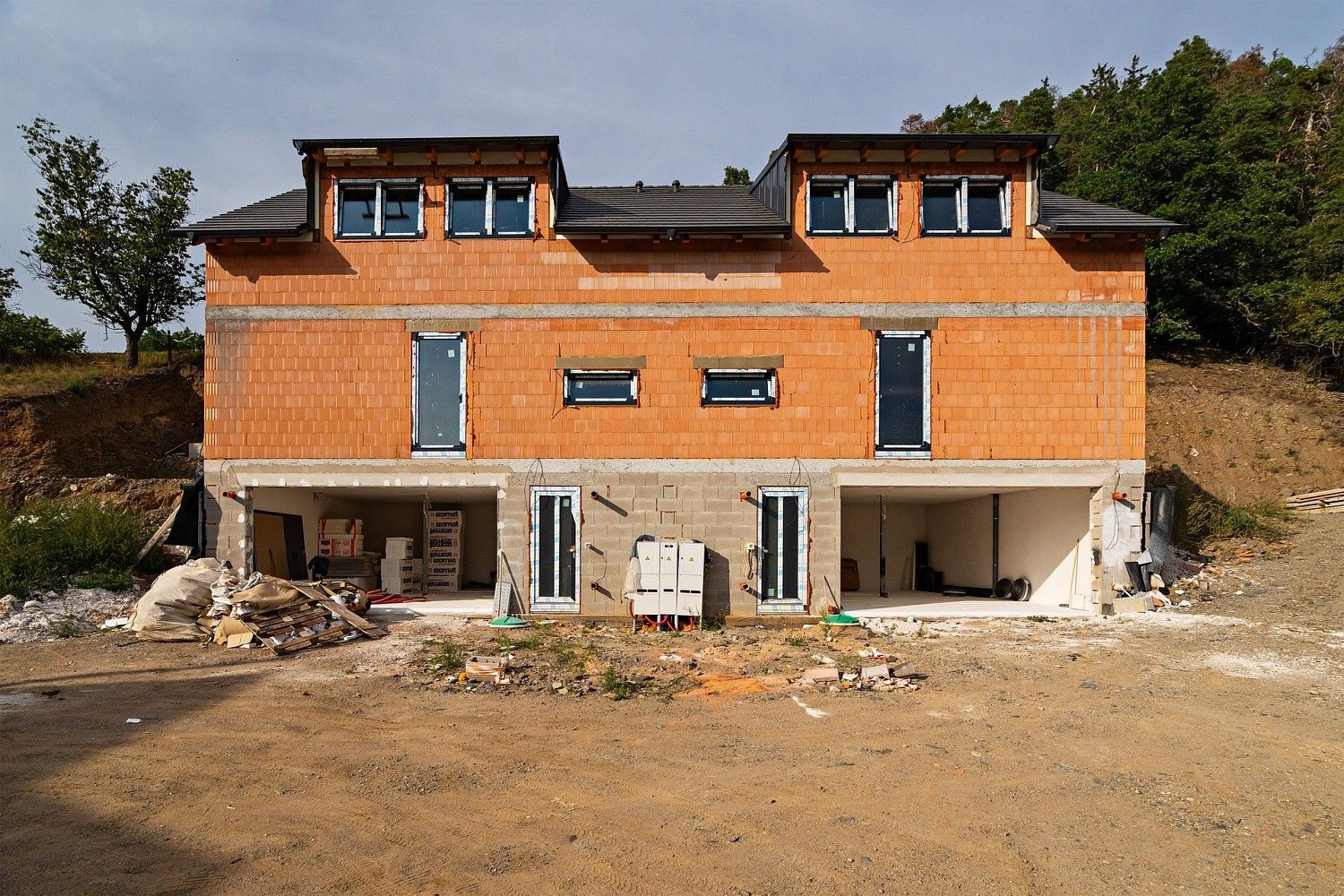 Rodinné domy, Plasy - Nebřeziny, okres Plzeň-sever, Plzeňský kraj, 174 m² - 1
