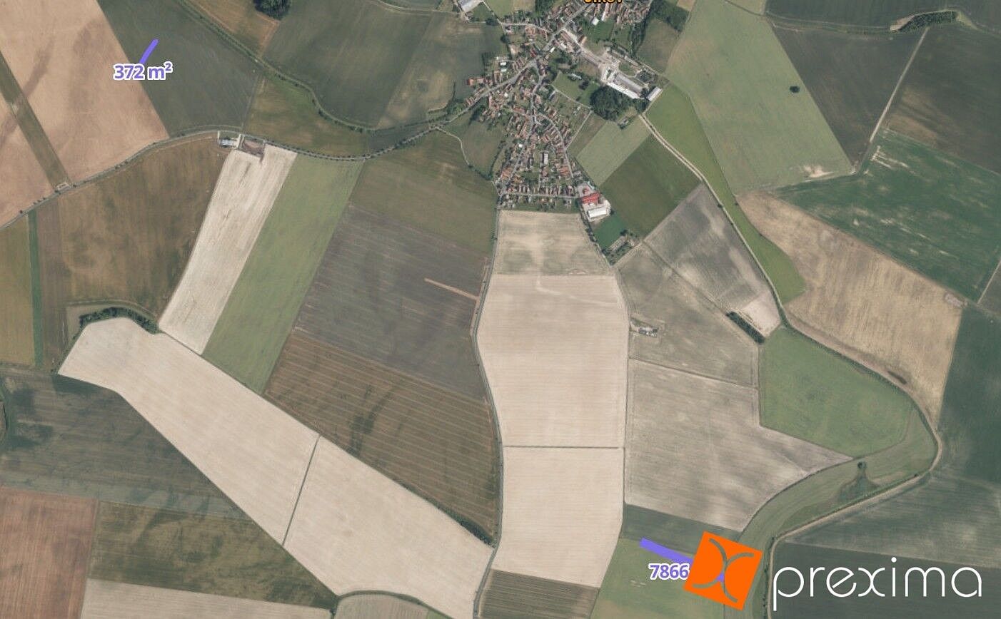 Zemědělské pozemky, Jíkev, okres Nymburk, Středočeský kraj - 1