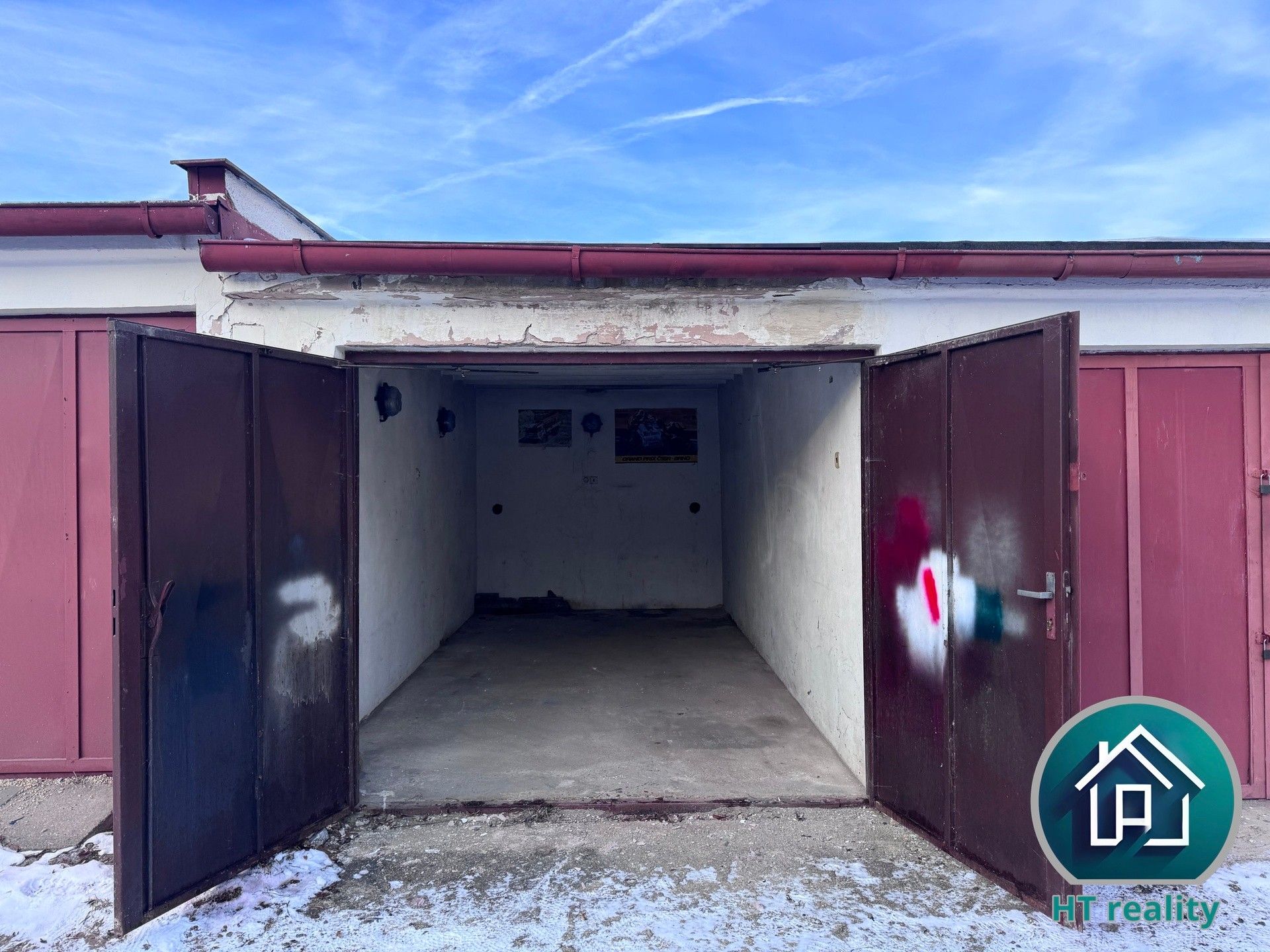 Garáže, Kaplická, Velešín, 15 m²