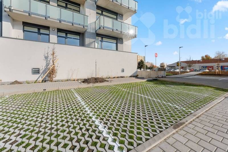 Garáže, Americká 3330, Kladno Kročehlavy, 18 m² - 2