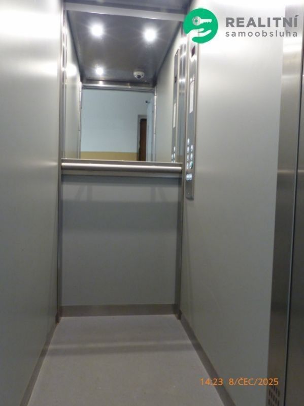 Pronájem byt 4+1 - Topolová, Most, 70 m²