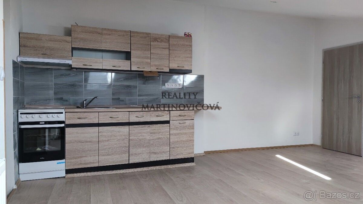 Prodej dům - Hulín, 768 24, 318 m²