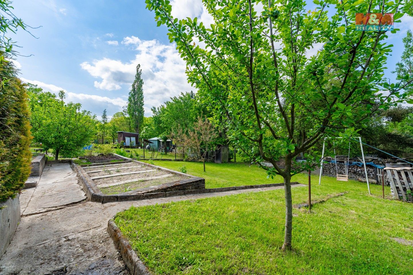 Zahrady, Velké Meziříčí, 470 m²