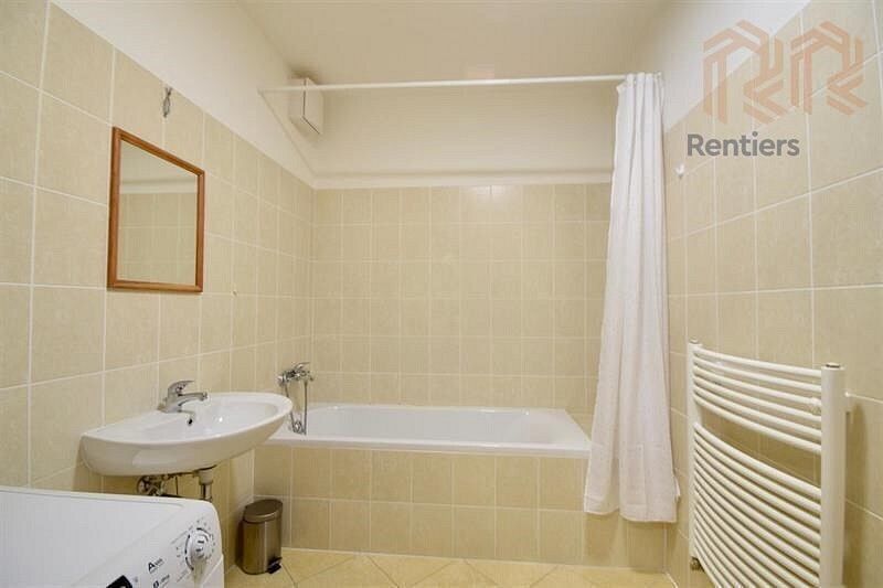 Pronájem byt 2+kk - V koutě, Praha 4 - Libuš, 57 m² - 5