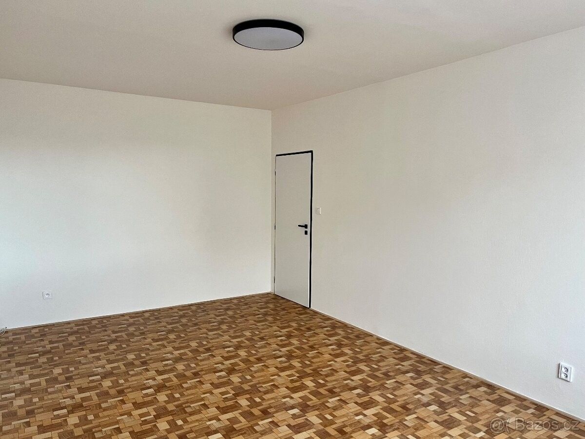 Pronájem byt - Strakonice, 386 01