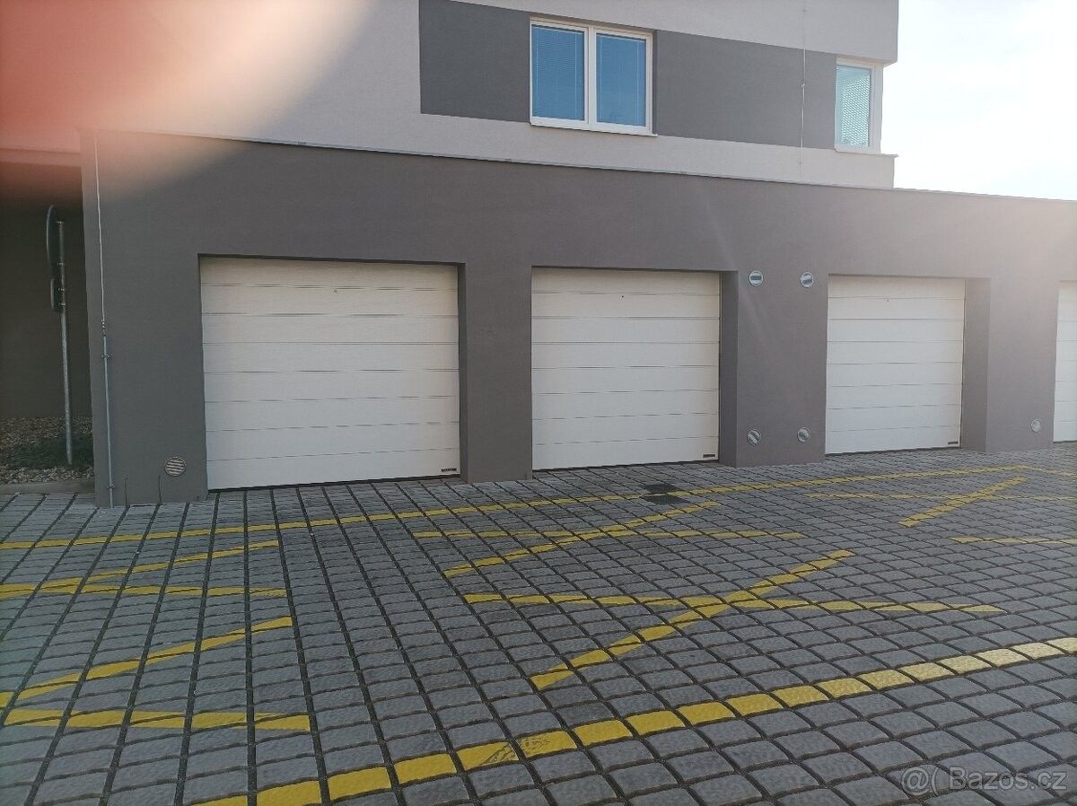 Garáže, Lubná u Rakovníka, 270 36