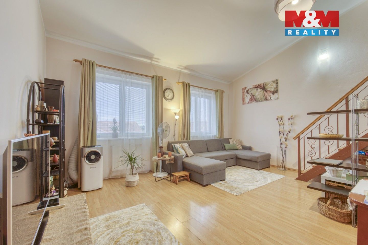 Prodej byt 3+kk - Komenského, Šestajovice, 78 m²