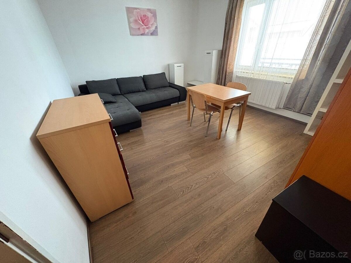 Pronájem byt - Brno, 637 00