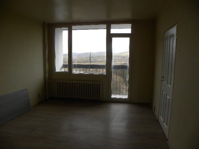 Byt 3+1 · 89 m² · Sídliště Za Chlumem, Bílina - 4