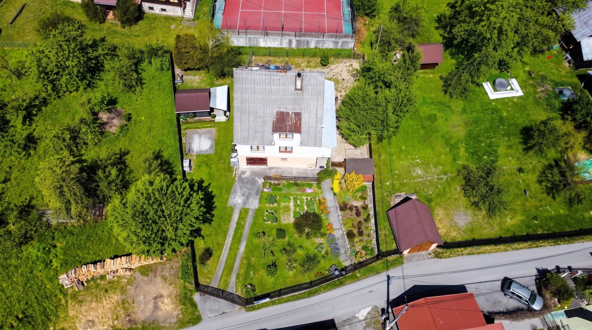 Prodej rodinný dům - Hrčava, 280 m² - 5