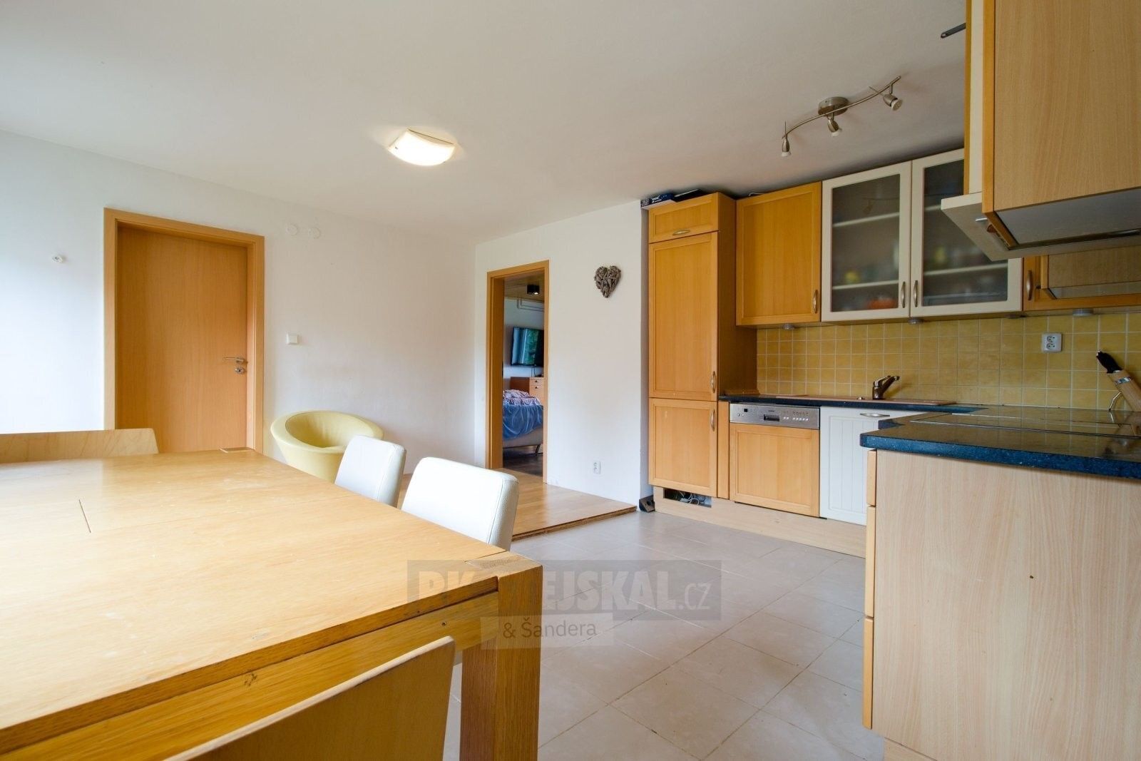 Ubytovací zařízení, Moldava, 410 m² - 2