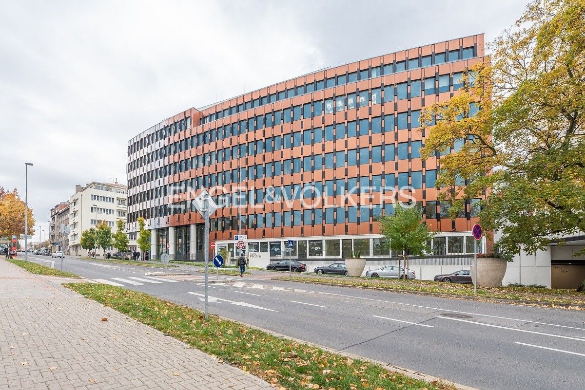 Kanceláře, Lomnického, Praha, 208 m²