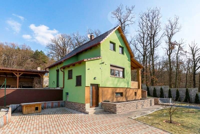 Chaty, Na Jitřence, Praha, 85 m²