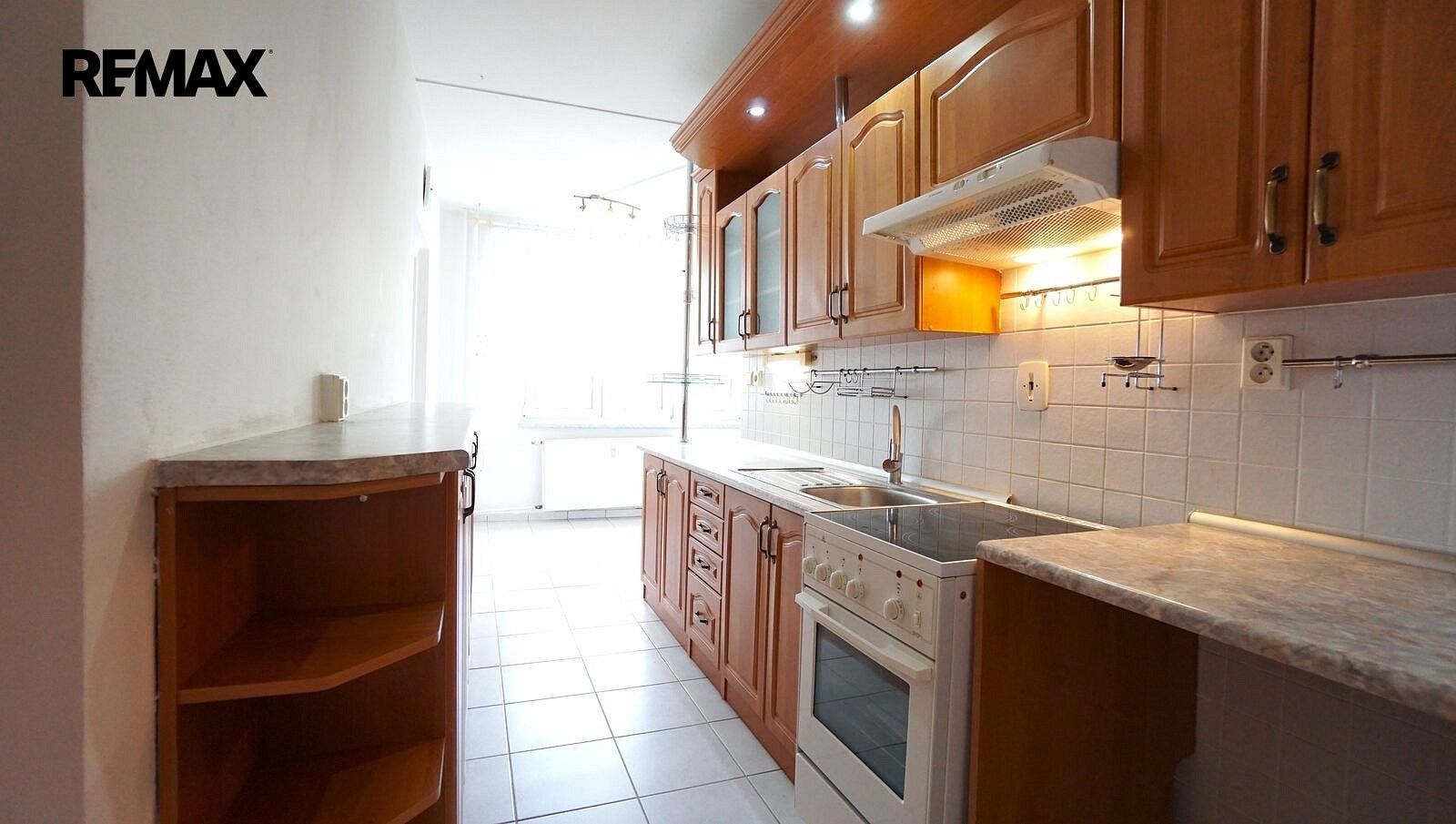 Prodej byt 2+1 - Nové Strašecí, okres Rakovník, Středočeský kraj, 64 m² - 1