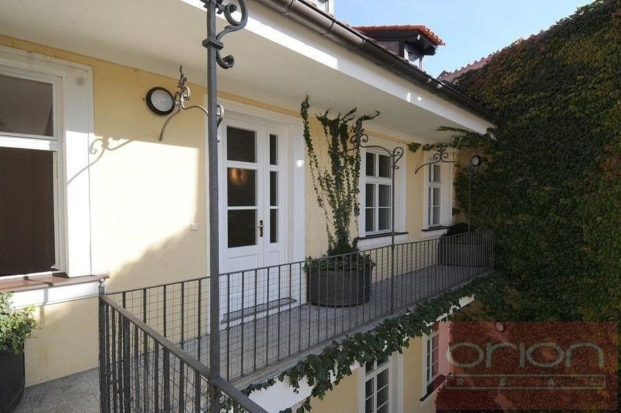 Byt 4+1, 170 m²