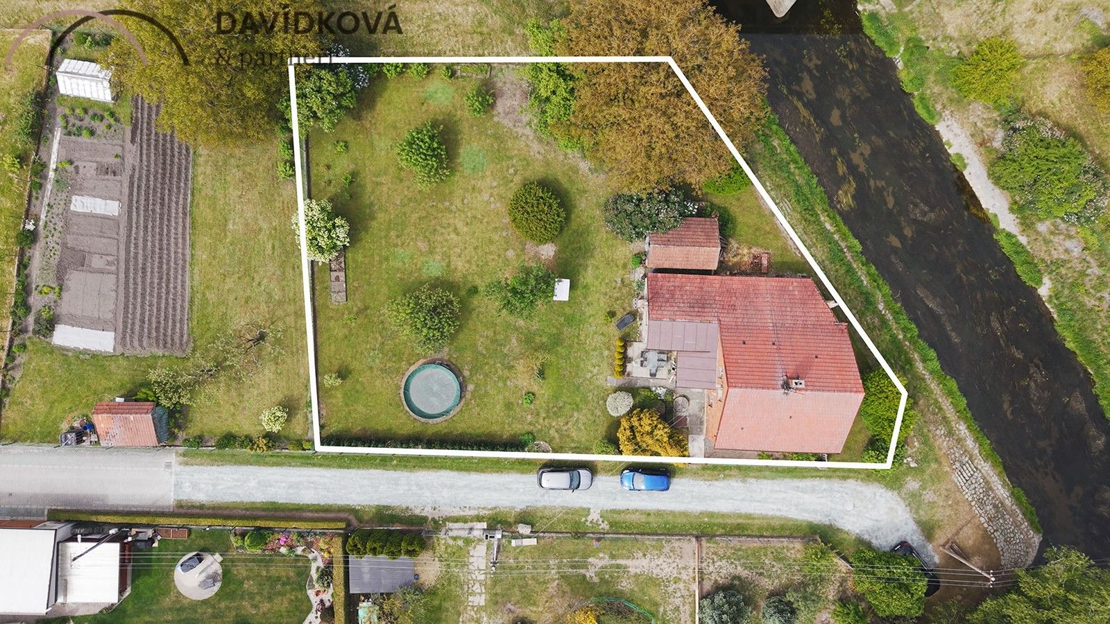 Prodej rodinný dům - Ledce, 127 m²