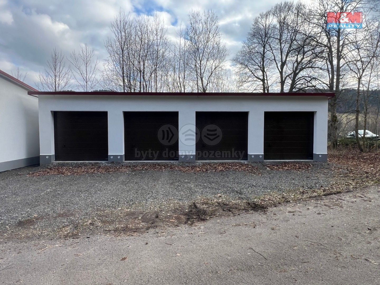 Prodej garáž - Čenkovice, 49 m²