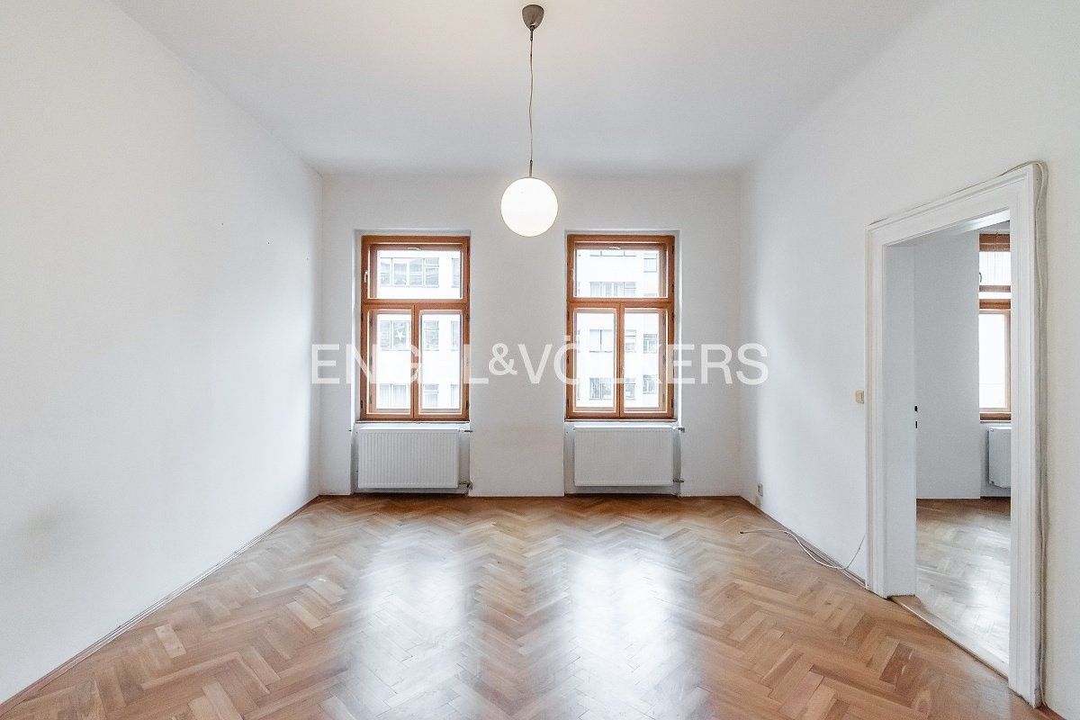 2+1, Františka Křížka, Praha, 90 m²